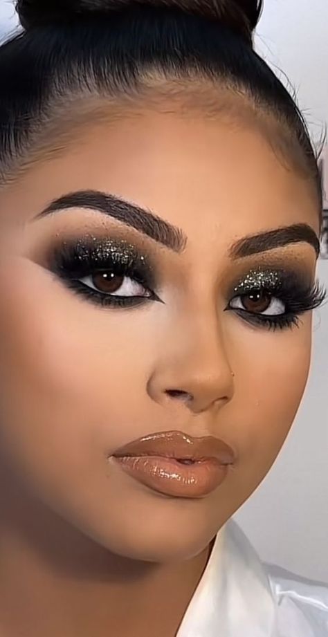 Sultry Eye Makeup Looks, Smokey Eye With Bling, Black Smokey Makeup Looks, Dramatic Make Up Looks, Black Glitter Smokey Eye Makeup, Deep Smokey Eye, Smokey Eye 2023, Black Glam Makeup Smokey Eye, Dramatic Makeup Looks Smokey Eye