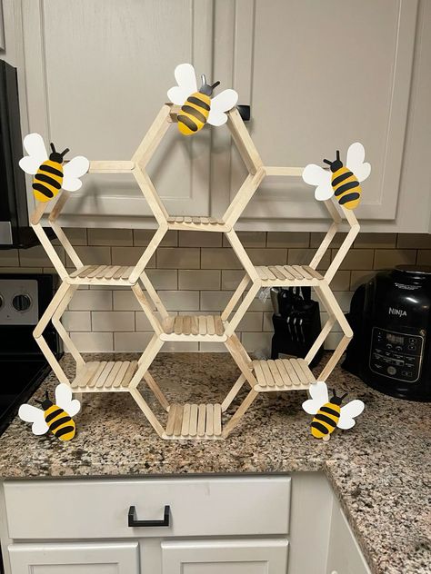 Oh Honey Baby Shower Theme, Honeycomb Centerpiece Diy, Winnie The Pooh Shower Decorations, Bee Themed Decorations, First Bee Day Party Decorations Diy, Bumble Bee Food Ideas, Bee Party Decorations Diy, A Little Honey Baby Shower Ideas, Bee Gifts Diy