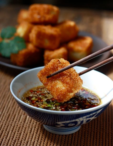 Tofu Dipping Sauce, Panko Tofu, Mapo Tofu, Tofu Dishes, Easy Asian Recipes, Fried Tofu, Fodmap Recipes, Tofu Recipes, Meatless Meals