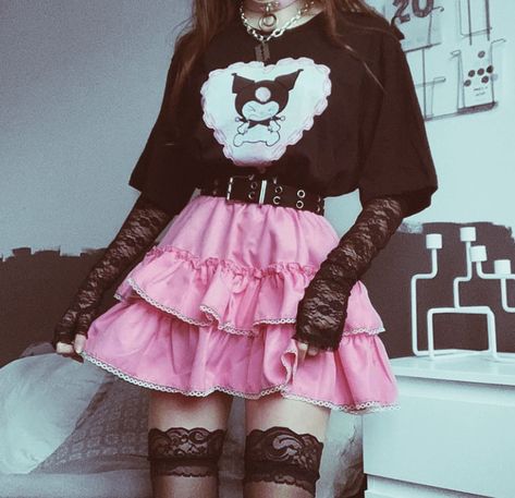 Kuromi Outfit, Sanrio Outfits, Pastel Goth Outfits, E Girl Outfits, Goth Outfit, Pastel Goth Fashion, Swaggy Outfits, Goth Outfits, Alternative Outfits