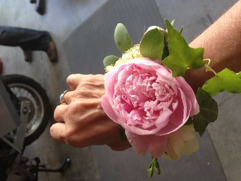 Peony wrist corsage Peony Wrist Corsage, Hot Pink Wrist Corsage Prom, Hoco Corsage Pink, Pink And White Wrist Corsage, Peony Corsage, White Corsage With Pink Accent, Wrist Corsage Wedding, Prom 2022, Bride’s Mother