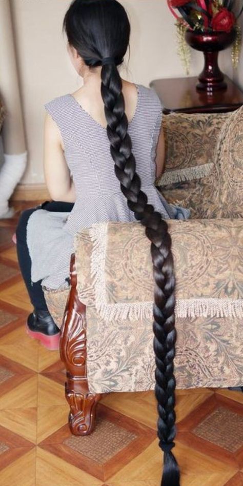 Hair Growth Challenge, Indian Long Hair Braid, Huge Hair, Long Indian Hair, Extremely Long Hair, Long Silky Hair, Long Hair Pictures, Really Long Hair, Lustrous Hair