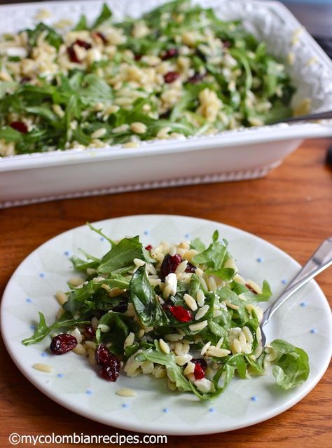 Orzo Arugula Salad Orzo Arugula Salad, Orzo Arugula, Salad Cranberries, Refreshing Summer Recipes, Colombian Recipes, Colombian Food, Orzo Salad, Ambrosia Salad, Fruit Salad Recipes