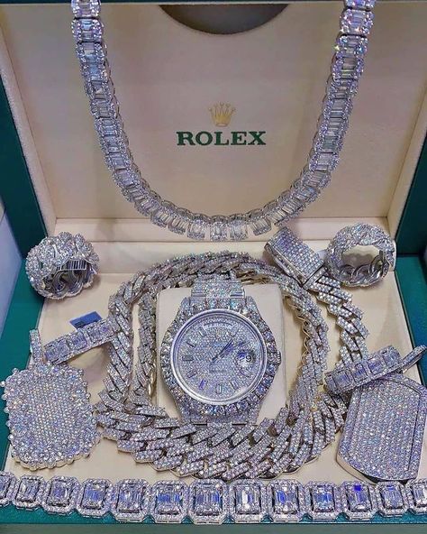 💎 Iced Out Watches n' Chains 💎 on Instagram: “Would you cop this one? . ➡️DROP a follow for more ↪️TURN on Post-Notification 🙋‍♂️TAG your Friends ⏩SAVE it for later 🚀SHARE it . 📸 DM for…” Dope Jewelry Accessories, Rolex Watches Women, Rolex Women, Expensive Jewelry Luxury, Rolex Watches For Men, Dope Jewelry, Expensive Jewelry, Luxury Watches For Men, Diamond Watch