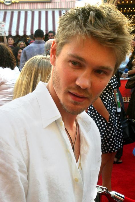 Chad Micheals, Michael Murray, Celebrity Haircuts, Peyton Sawyer, Lucas Scott, Hottest Male Celebrities, Chad Michael Murray, One Tree Hill, Hot Actors