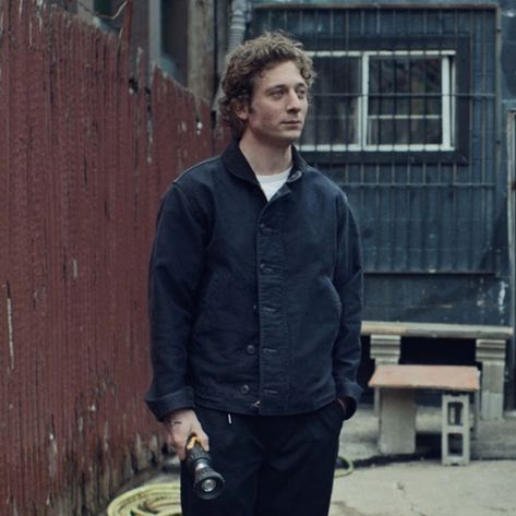 Carmy Berzatto Outfits, The Bear Outfits, Hunting Jacket Outfit, Jeremy Allen White Style, Men Jacket Outfit, Ralph Lauren Street Style, Americana Clothes, Mens Winter Outfits, Guy Outfits Aesthetic