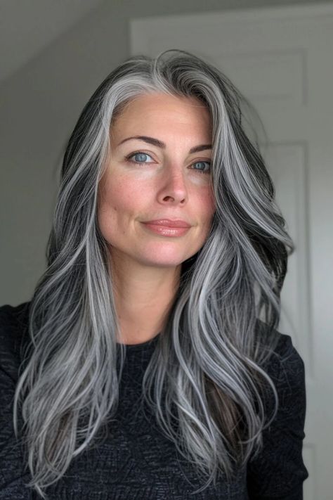 Stunning Salt and Pepper Hair Inspo for Women of All Ages - Flo's Blog Older Women Gray Hairstyles, Transitions To Gray Hair, Silver And Brunette Hair, Dimensional Grey Hair, Gray Hair With Platinum Highlights, Natural Salt And Pepper Hair Women, Silver Hair On Brown Skin, Eyebrow Color For Gray Hair, Going Grey Hairstyles