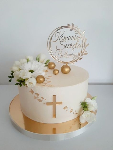 First Communion Cakes For Girls Ideas, Torte Za Krizmu, Confirmation Cakes For Boys, First Communion Cake Ideas, Confirmation Cakes Catholic, Christian Cakes, Boy Communion Cake, Square Cake Design, Comunion Cake