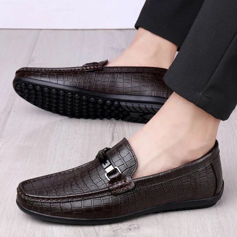 Boys Dressing, Gents Shoes, Dressing Tips, Crocodile Shoes, Suits Men, Best Shoes For Men, Moccasins Mens, Casual Leather Shoes, Moccasins Shoes