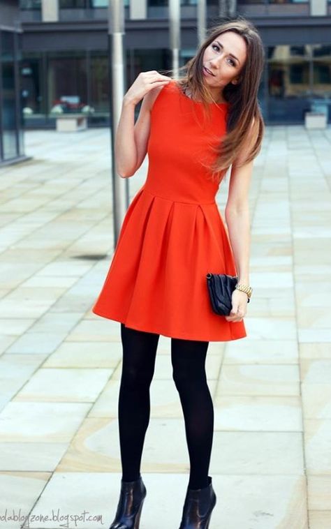 Picked Color: Playing With Orange Outfit  http://bit.ly/1oA0BEo Red Dress Black Tights, Outfit Vestido Rojo, Orange Dress Outfits, Red And Black Outfits, Orange Dresses, Orange Style, Christmas Outfits Women, Orange Outfit, Girls Casual Dresses