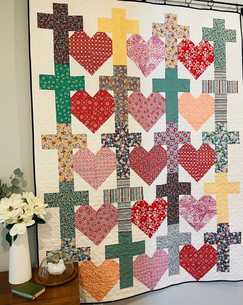 Yes He Loves Me Quilt Pattern, Religious Quilt Patterns, Cross Quilt Pattern Free, Quilts With Crosses, Cross My Heart Quilt Pattern, Cross Quilts Wall Hanging, Christian Quilts, Love Quilt Pattern, Cross Quilt Pattern Christian