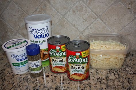 Canned Ravioli Recipes, Canned Ravioli, Food Pantry Donations, Cheesy Ravioli, Survival Recipes, Simple Ingredient Recipes, Donation Ideas, Ravioli Casserole, Baked Ravioli