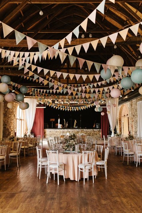 Vintage Pastel Wedding, Paper Garlands, German Wedding, Rustic Wedding Decorations, Wedding Bunting, Wedding Barn, Vintage Wedding Decorations, Pastel Wedding, Wedding Diy