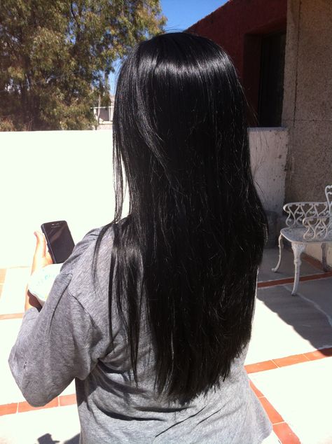 Long Blue Black Hair With Layers, Intense Black Hair, Very Dark Black Hair, Black Strait Hair, Black Hair Astethic, Jet Black Vs Natural Black Hair, Matte Black Hair Color, Dark Black Hair Medium Length, Pitch Black Hair Aesthetic