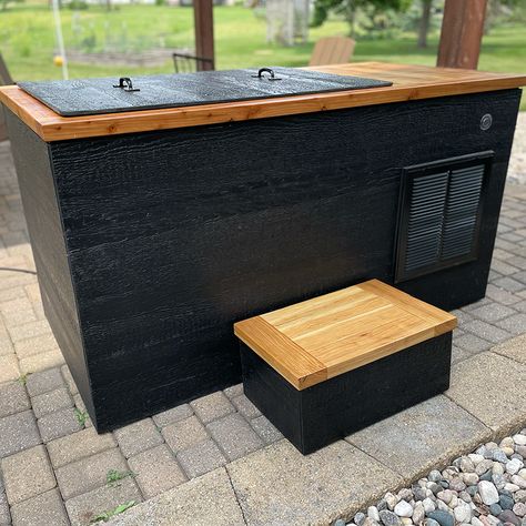 DIY Cold Plunge Outdoor Sauna Cold Plunge Ideas Backyards, Diy Cold Plunge Bath, Deep Freezer Cold Plunge, Ice Plunge Diy, Diy Cold Plunge Tub Freezer, Diy Ice Plunge, Diy Ice Bath Tub, Ice Bath Tub Diy, Freezer Cold Plunge