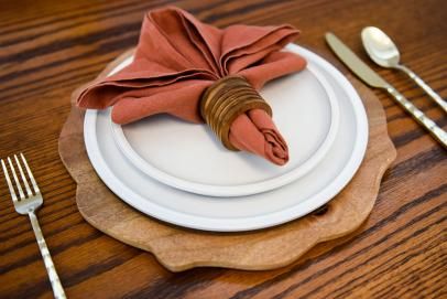 Thanksgiving Leaf Napkin Folding Technique Maple Leaf Napkin Fold, Thanksgiving Napkin Folds With Ring, Thanksgiving Table Napkin Ideas, Folding Napkins With Rings Tutorials, Thanksgiving Cloth Napkins, Square Paper Napkin Folding Ideas, Folding Cloth Napkins With Rings, Napkin Folds With Rings, Thanksgiving Napkin Folding Ideas