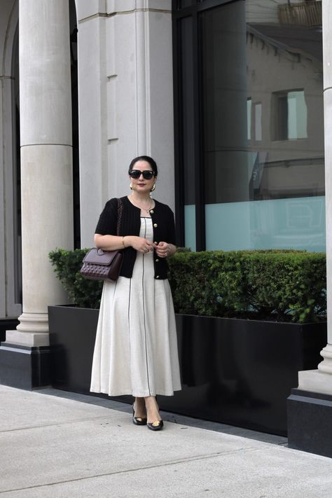 Old Money Outfits Ideas to Look Rich   Elegant Rich Mom Outfits Plus Size, Rich Tita Outfits Ideas For Chubby, Plus Size Business Formal, Plus Size Old Money Outfits, Old Money Style Outfits Plus Size, Mid Size Old Money Outfits, Midsize Fashion Work, Curvy Old Money Outfits, Elegant Plus Size Outfits Classy