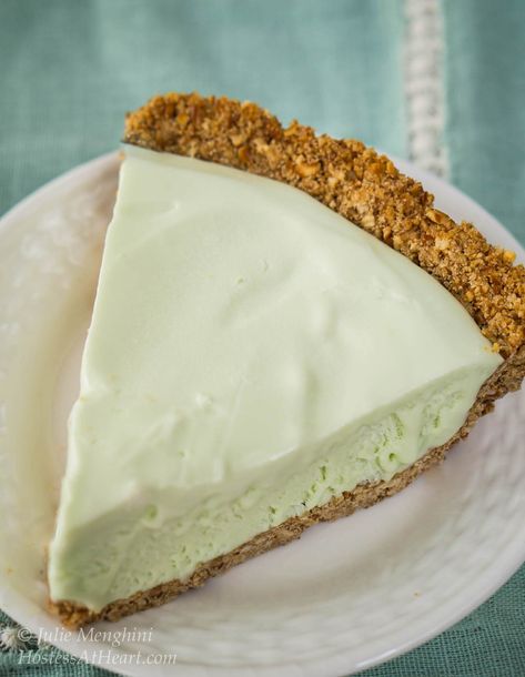 Margarita Pie Recipe, Frozen Margarita Pie, Frozen Pies, Margarita Pie, Frozen Margarita, Creamy Pie, Pretzel Crust, Frozen Pie, Pie Day