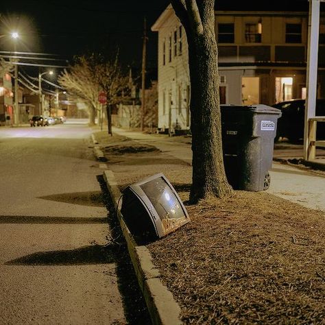 Midwest Emo Aesthetic, Midwestern Emo, Midwestern Gothic, Suburban Gothic, Midwest Gothic, Town Aesthetic, Midwest Emo, Emo Aesthetic, American Gothic