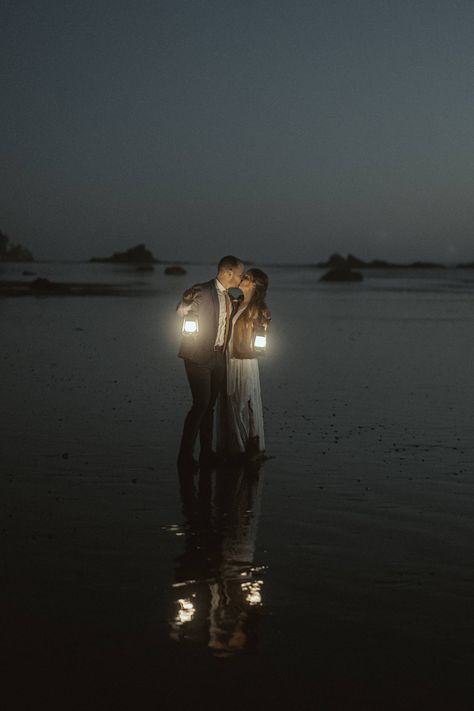 Olympic National Park Elopement | Georgia Elopement Photographer | National Park Elopement | Adventurous Elopement Photographer | Courtney and Josh had a great elopement in Washington, it was intimate and the sun was shining brilliantly. Discover couples sunset photoshoots, romantic elopement ideas, romantic outdoor elopements, adventure elopement ideas, and beach elopement inspiration. If you are looking for a adventurous elopement photographer head to thistlewoodphoto.com Georgia Elopement, Lantern Photography, Pre Wedding Praia, Small Beach Weddings, Representation Matters, Adventurous Wedding, Traditional Tea, Pre Wedding Photoshoot Outdoor, Outdoor Elopement