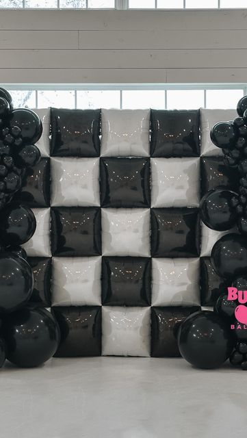 Bubble and Bash Co on Instagram: "Build a backdrop with me using the new @tuftexballoons squared mylars! 

This set up was for the @misstomrsbridalmag launch party. It was cool as is but after @memorymakerphotobooth set up their Photo Booth equipment and props it was next level! 

I used @protapes double sided tape roll to attach the squared balloons. Two 4” pieces between each balloon. 

#balloon #balloons #balloonart #balloonartist #balloondecor #balloondecoration #balloonstylist #balloondecorator #smallbusiness #smallbusinessowner
#womenownedbusiness #PartyRentals #EventDecorRentals #EventDecor #PartyDecor #PartyDecorRentals #BalloonTutorial #ballooninspo
#WeddingBalloons #WeddingShowerBalloons #Wedding #WeddingVenue" Mylar Photo Backdrop, Square Foil Balloon Backdrop, Square Balloon Garland, Mylar Balloon Wall, Square Balloon Backdrop, No Balloon Backdrop, Square Backdrop With Balloons, Balloons With Pictures Attached, Photo Wall Birthday Party