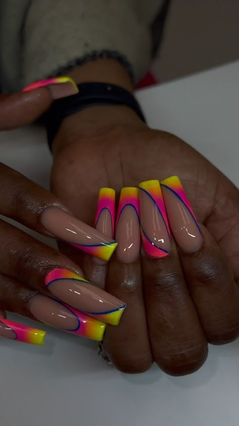 Neon Nail Powder Designs, Colored Manicure Tips, Trendy Summer Acrylic Nails, Neon Nails Summer 2024, Long Square Nails Design Ideas Summer, Colorful Nail Designs Summer, Nail Pattern Ideas, Neon Coffin Nails, Freestyle Nail Art