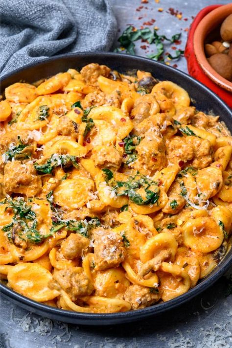 Get ready for this Creamy Sausage Mushroom Pasta. It's the ultimate comfort food, combining hearty sausage, earthy mushrooms, and a rich, creamy sauce. Italian Sausage Mushrooms, Italian Sausage Mushroom Recipes, Italian Sausage Mushroom Pasta, Sausage And Mushroom Recipes, Recipes With Sausage Links, Sausage Mushroom Pasta, Sausage And Mushroom Pasta, Thanksgiving Pasta, Pumpkin Sausage