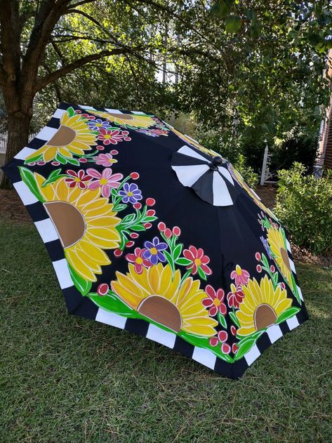 Custom designed, hand painted patio umbrellas. Contact Lynnette to order yours. (910)990-0345 Patio Umbrellas Diy, Outdoor Yard Ideas, Umbrella Craft, Umbrella Painting, Umbrella Decorations, Painted Patio, Home View, Easy Paper Flowers, Creative Bookmarks