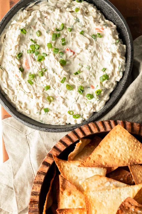 Cold Crab Rangoon Dip, Crab Rangoon Filling, Crab Dip Cold, Air Fryer Crab, Rangoon Dip, Cold Dip Recipes, Wonton Chips, Crab Rangoon Dip, Crab Rangoon Recipe