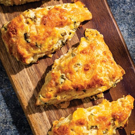 Jalapeño-Cheddar Scones Cheddar Scones Recipe, Flaky Scones, Cheddar Scones, Cooks Country, Cooks Country Recipes, Donut Toppings, Cookie Toppings, Cheese Scones, Caramel Tart