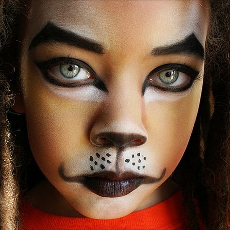 Theatrical Themed Flash Mob: Styling for Simba (Lion King) Lion Face Paint, Lion King Play, Lion Makeup, Lion King Costume, Lion King Musical, Lion King Jr, The Lion Of Judah, Make Up Designs, Simba Lion