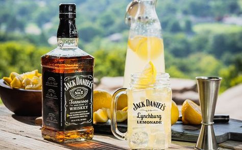 Light Alcoholic Drinks, Lynchburg Lemonade, Steeped Coffee, Coctails Recipes, Keto Drink, Tennessee Whiskey, Jack Daniel, Fall Drinks, The Jack