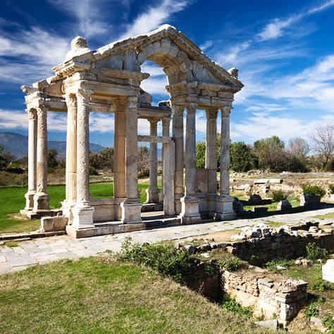 The ancient of Aphrodisias, dedicated to the goddess of love Aphrodite.  #aphrodisias #Aphrodite #Turkey #Temple #Travel #peace #love #travelphotography #traveladdict #travelstoke #travelholic #travelling #TravelBlog #TravelTuesday #travelblogger Aphrodite Temple, History Poster, Greek Temple, History Posters, Goddess Of Love, The Goddess, Aphrodite, Ancient Greek, Peace Love