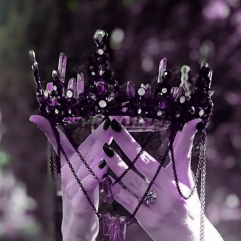 Black and purple crown aesthetic Amethyst Crown Aesthetic, Luxury Aesthetic Purple, Dark Purple Royal Aesthetic, Purple Fancy Aesthetic, Royalty Aesthetic Purple, Purple Witch Hat Aesthetic, Purple Warrior Aesthetic, Dark Purple Royalty Aesthetic, Black And Purple Wedding Aesthetic