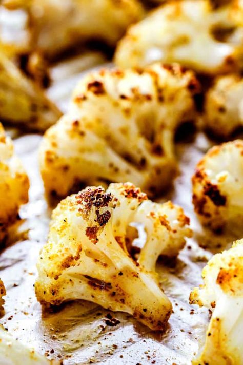 Cauliflowers, Cauliflower Aesthetic, Healthy Roasted Vegetables, Easy Roasted Cauliflower, Roast Cauliflower, Christmas Vegan, Parmesan Roasted Cauliflower, Cauliflower Tots, Oven Roasted Cauliflower