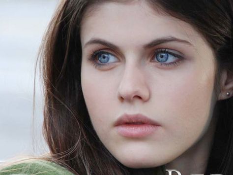 Alexandria Daddario, Hollywood Actress, Annabeth Chase, Alexandra Daddario, Damon Salvatore, The Window, Beautiful Eyes, Woman Face, American Actress