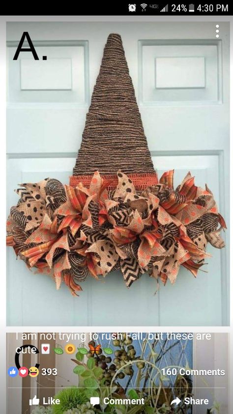 Easy Fall Wreaths, Adornos Halloween, Fall Stuff, Diy Fall Wreath, Halloween Wreaths, Fall Halloween Crafts, Fall Decorating Ideas, Fall Crafts Diy, Autumn Crafts