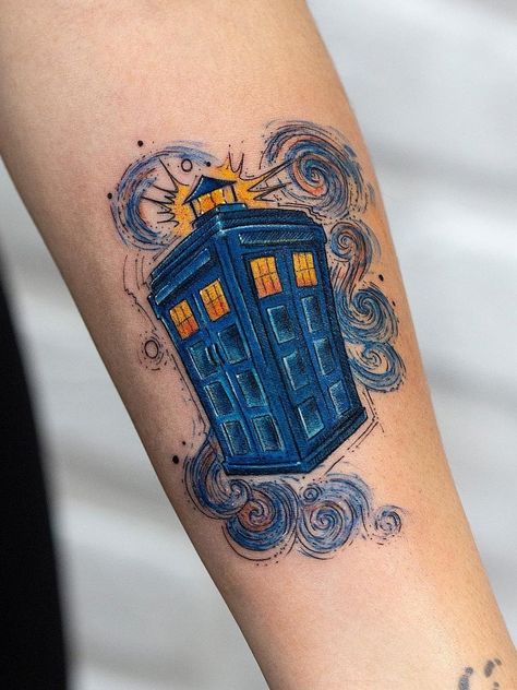 Dr Who Tattoo, Tardis Tattoo, Magical Tattoos, Van Gogh Tattoo, Fandom Tattoos, Doctor Tattoo, Night Tattoo, Fan Tattoo, Geek Tattoo