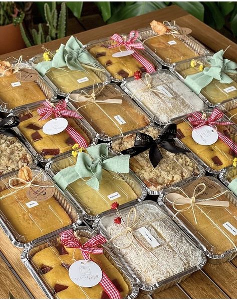 Christmas Loaf Cakes Gift Packaging, Loaf Packaging, Bake Sale Packaging, Home Bakery Business, Baking Packaging, Dessert Packaging, Bakery Packaging, Cake Packaging, Baking Business