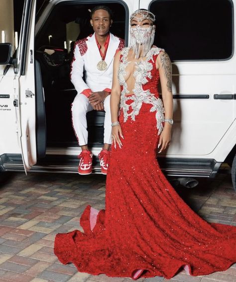 Red And Gold Prom Couple, Red And White Prom Dress, Red And Grey Prom Couple, Red And White Prom Dresses, Silver And Red Prom, Red And White Prom Couples, Red Prom Ideas, Red Diamond Dress, Red Prom Couple