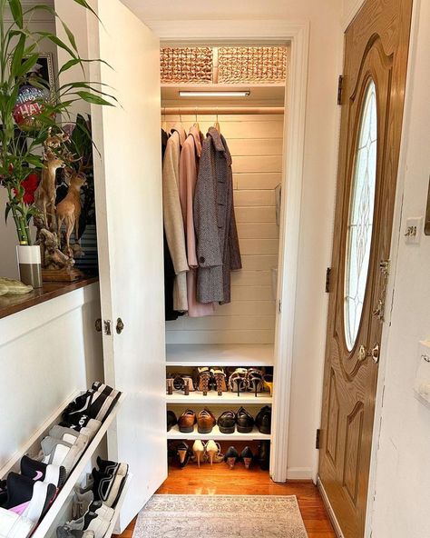 12 Reach-In Closet Ideas for a Stylish Upgrade Closet Decor Ideas, Hallway Closet Makeover, Small Entryway Closet, Entry Closet Ideas, Entry Closet Makeover, Hall Closet Makeover, Entryway Closet Makeover, Coat Closet Makeover, Coat Closet Ideas