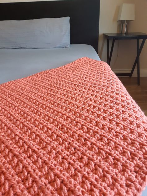 Chunky Crochet Blanket Pattern Free, Chunky Crochet Throw Blanket, Chunky Crochet Throw, Chunky Yarn Crochet Pattern, Bulky Yarn Crochet, Modern Haken, Chunky Crochet Blanket Pattern, Modern Crochet Blanket, Crochet Baby Blanket Pattern