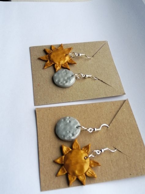 Sun And Moon Clay Earrings, Polymer Clay Sun, Moon Polymer Clay Earrings, Clay Keychain, Clay Magnets, Cute Gifts For Friends, Gift Inspo, Dry Clay, Sun And Moon