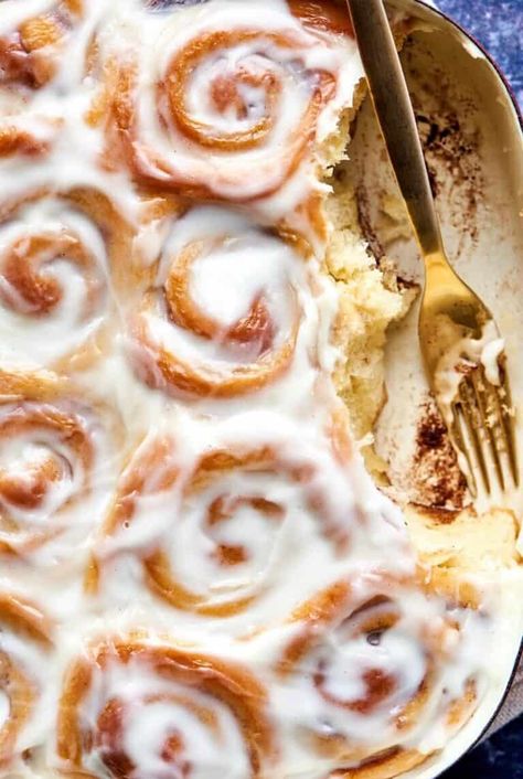 No yeast cinnamon rolls- Enjoy 20 minute cinnamon rolls using 2 ingredient dough! Super fluffy and full of cinnamon flavor, they are dairy free and easily vegan and gluten free! 4 Ingredient Cinnamon Rolls, Healthy Homemade Cinnamon Rolls Easy, Yogurt Dough Cinnamon Rolls, Healthy Dessert Recipes Greek Yogurt, Greek Yogurt Dough Cinnamon Rolls, Easy Gluten Free Cinnamon Rolls No Yeast, Cinnamon Rolls Greek Yogurt, Cinnamon Rolls With Greek Yogurt, Gluten Free Cinnamon Rolls No Yeast