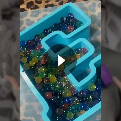 Today year's old when I found out Orbeez can do this - Just Crafts | Snapchat Fun Things To Do With Orbeez, Crafts With Orbeez, What To Do With Orbeez, Orbeez Ideas Decor, Things To Do With Orbeez, Orbeez Crafts, Orbeez Ideas, Jar Ideas, Diy Lighting