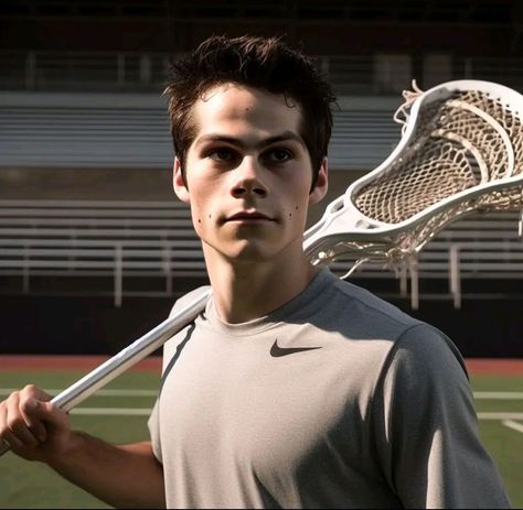 Lacrosse Stiles Stilinski 🥍 Dylan O'brien Lacrosse, Stiles Lacrosse, Stiles Stilinski Lacrosse, Lacrosse Teen Wolf, Lacrosse Pictures, Teen Wolf Lacrosse, Altoids Tin, Teen Wolf Stiles, O Brian