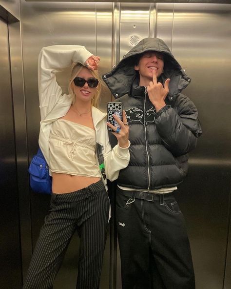 Couples Fashion Aesthetic, Fashion Couple Aesthetic, Y2k Couples, Protect Ldn, Couple Y2k, Y2k Couple, Streetwear Couple, Couples Pic, Couples Fashion