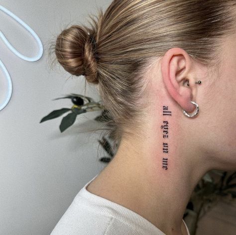 Black ink tattoo of the words “all eyez on me” written in blackletter font, placed behind the ear. Reading Uk, Me Tattoo, Blackletter Font, All Eyez On Me, Text Tattoo, Red Tattoos, Tattoo Script, Matching Tattoo, Fine Line Tattoos