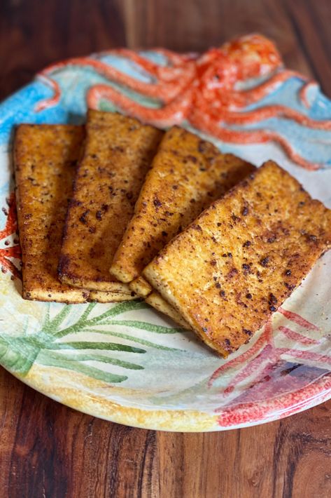 Seared Tofu, Pan Seared Tofu, How To Cook Tofu In A Pan, Firm Tofu Recipes, Tofu Seasoning, Ways To Cook Tofu, Tofu Steak, Pan Fried Tofu, Vegan Wraps