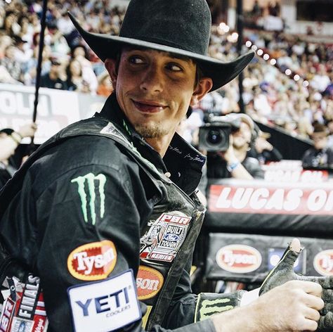 JB Mauney ❤️ Jb Mauney Aesthetic, J B Mauney, Jb Mauney Bull Riding, Jb Mauney Wallpaper, Jb Mooney, Tobias And Guy Comic, Jb Mauney, Pbr Bull Riders, Pbr Bull Riding